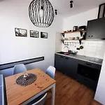 Apartment Pif Sadoveanu