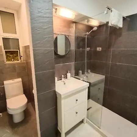 Pif Sadoveanu Apartment