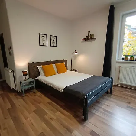 Pif Sadoveanu Apartamento