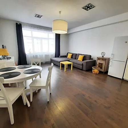 Apartment Pif Sadoveanu