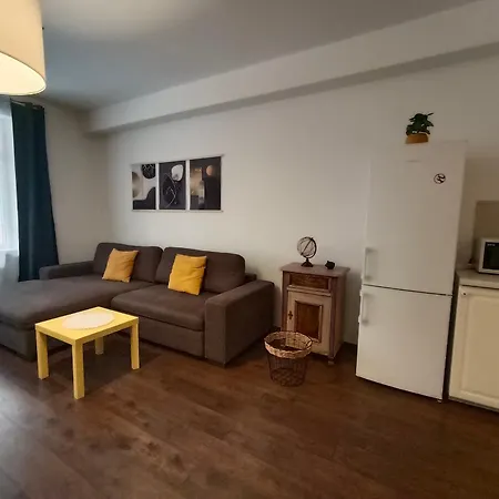 Apartment Pif Sadoveanu