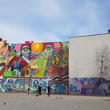 Pif Sadoveanu Apartamento *