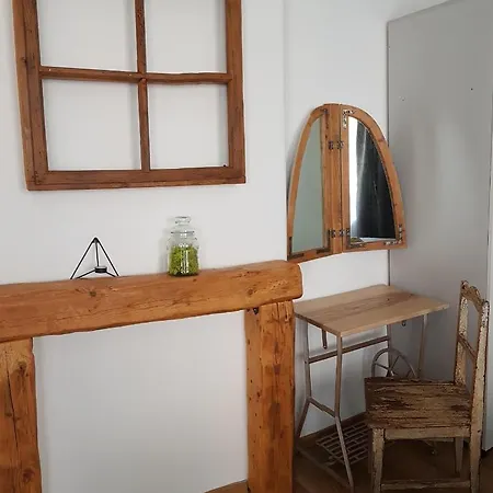 Pif Sadoveanu Apartment *