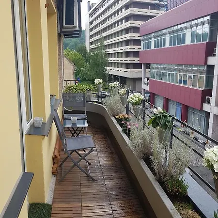 Pif Sadoveanu Apartment *