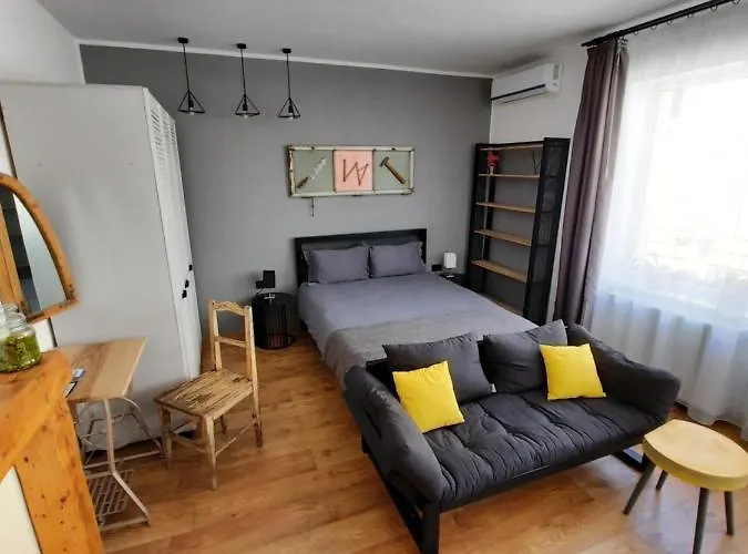 Apartment Pif Sadoveanu